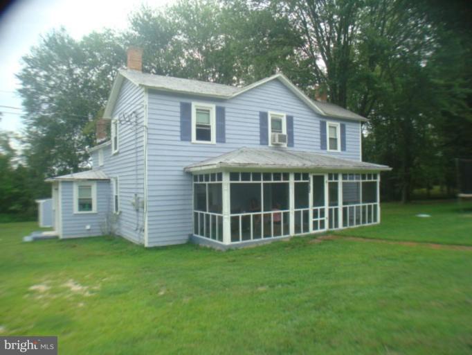 21929 Newtowne Neck Road Leonardtown, MD 20650 - Photo 1 of 10 Exterior (Main)
