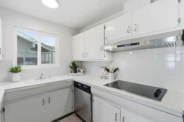 $998,000 | 1322 Southgate Avenue, Daly City, CA 94015