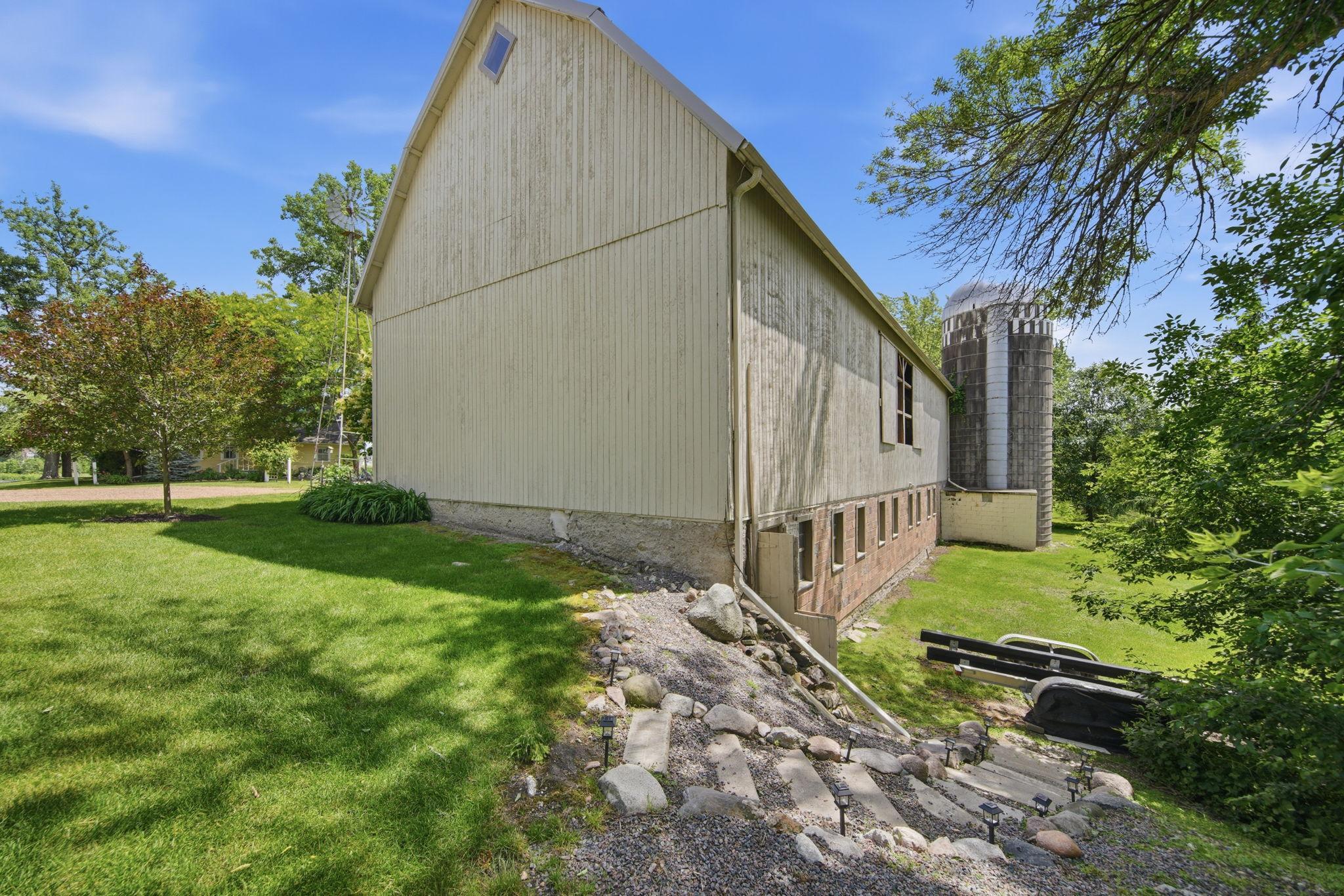 7485 Greenfield Road Loretto, MN 55357 - Photo 38 of 55
