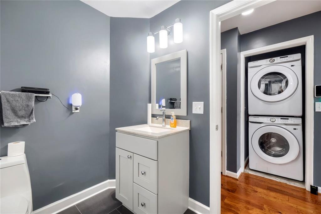1752 Pryor Road Southwest, Unit 311 Atlanta, GA 30315 - Photo 17 of 21
