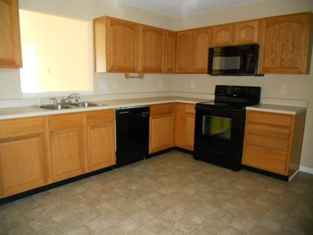10857 Running Brook Road Indianapolis, IN 46234 - Photo 5 of 14
