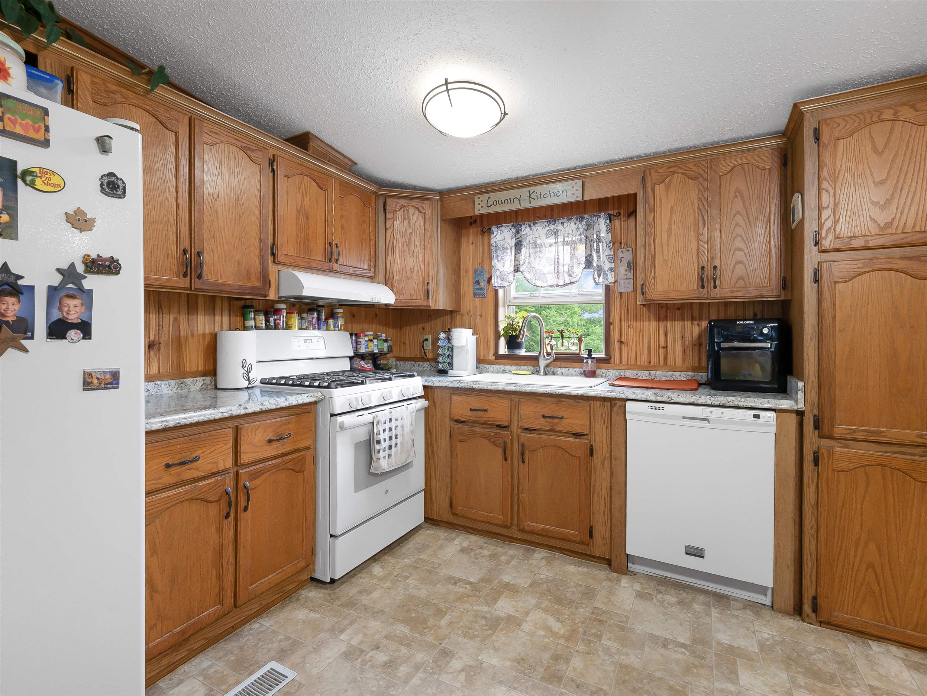 1051 Monument Hill Road Hubbardton, VT 05735 - Photo 17 of 23