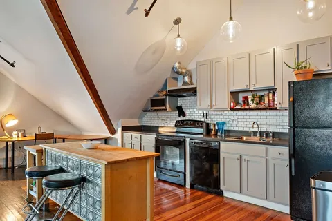 $499,000 | 220 Spencer Avenue, Unit 304, Chelsea, MA 02150