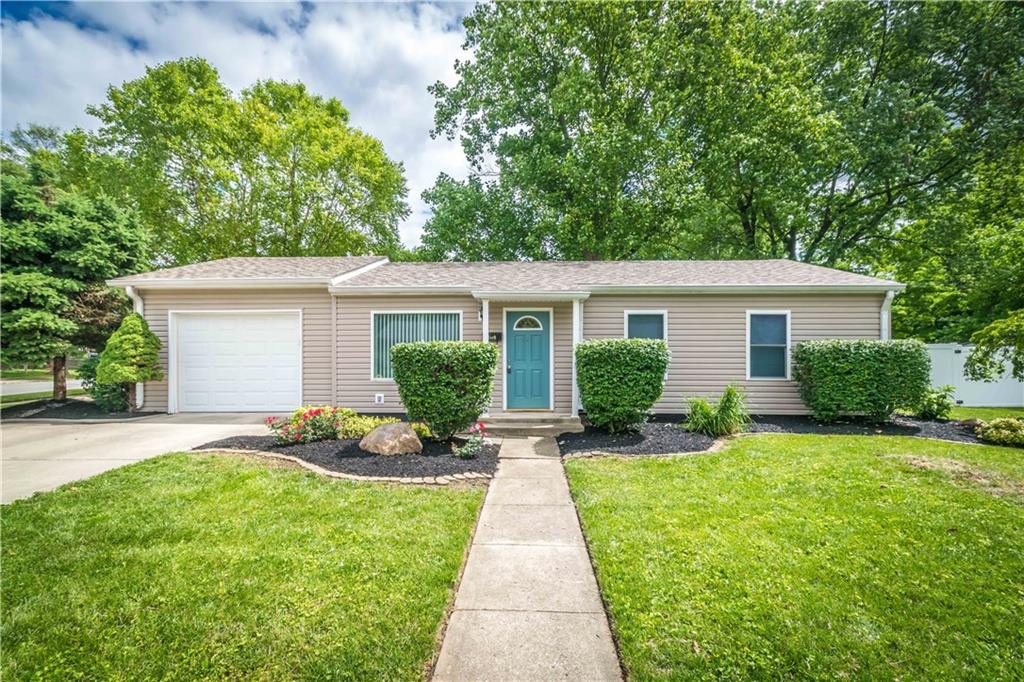 1449 Lochry Road Franklin, IN 46131 - Photo 1 of 32 Gallery Image 1