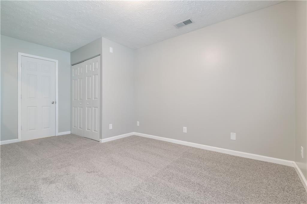 1449 Lochry Road Franklin, IN 46131 - Photo 25 of 32 Gallery Image 25