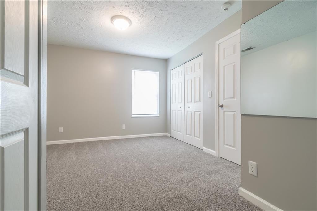 1449 Lochry Road Franklin, IN 46131 - Photo 27 of 32 Gallery Image 27