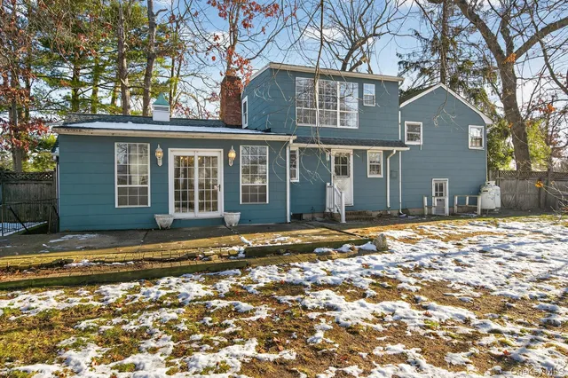 $499,000 | 2 Kirkup Street, Bay Shore, NY 11706