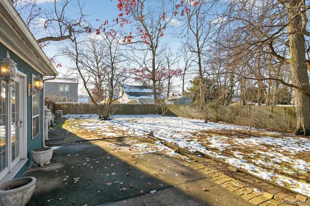 $499,000 | 2 Kirkup Street, Bay Shore, NY 11706