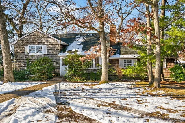 $499,000 | 2 Kirkup Street, Bay Shore, NY 11706