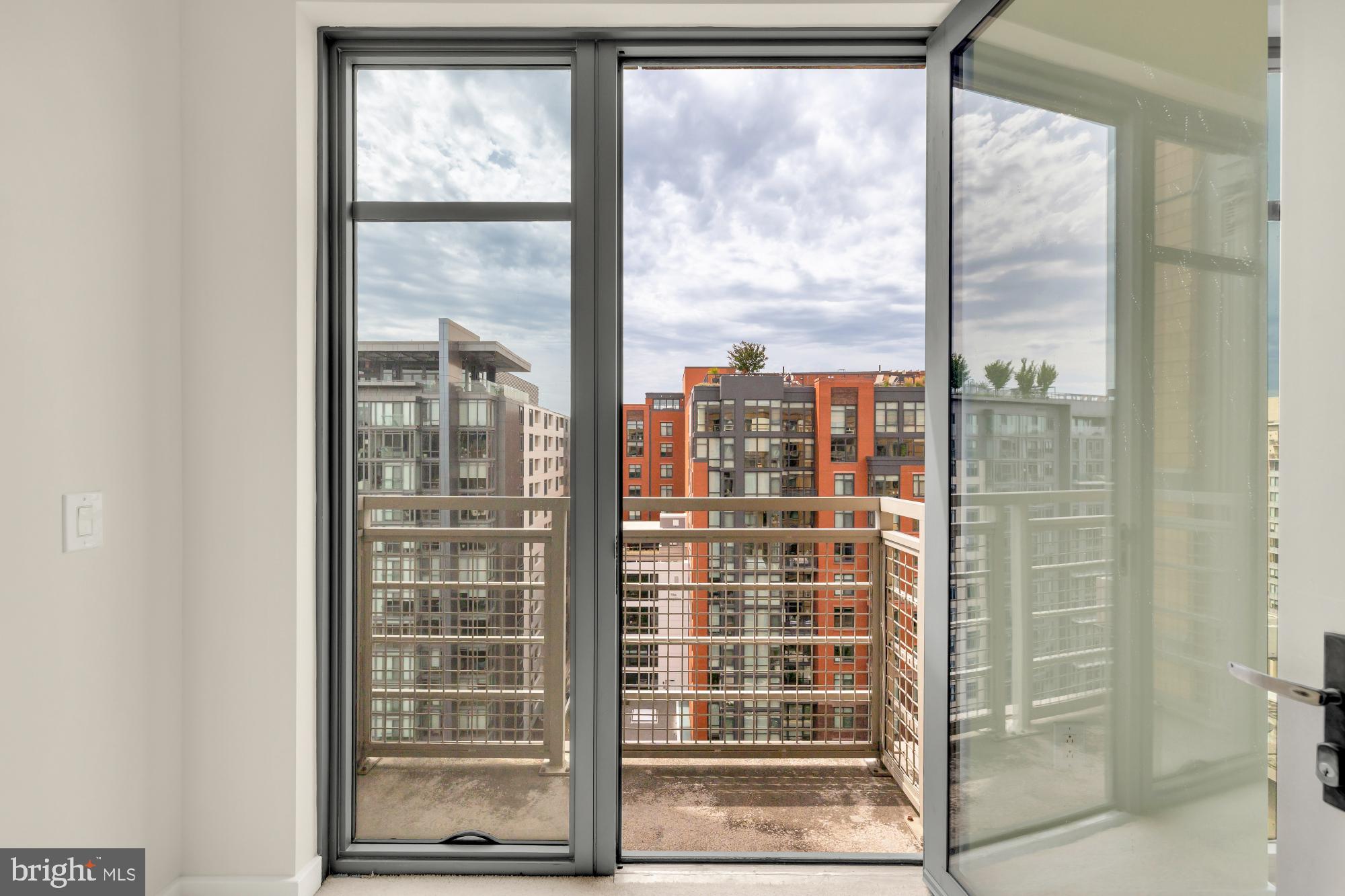 475 K Street Northwest, Unit 1123 Washington, DC 20001 - Photo 23 of 36