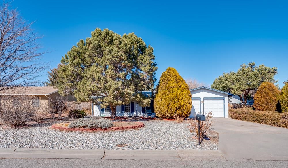 442 Ridgecrest Avenue Los Alamos, NM 87547 - Photo 1 of 1