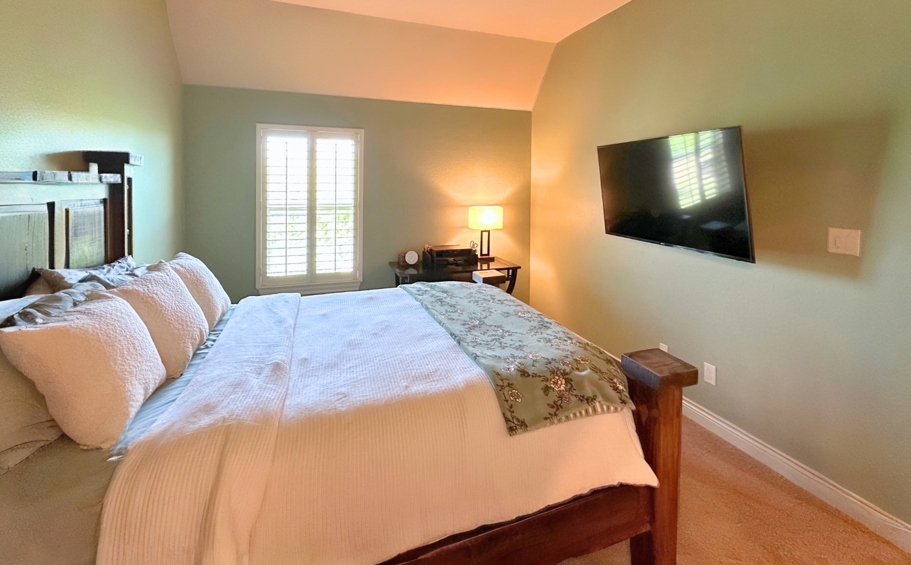 27838 Colonial Point Drive Katy, TX 77494 - Photo 20 of 28 Well-sized bedroom ideal for guests or family.