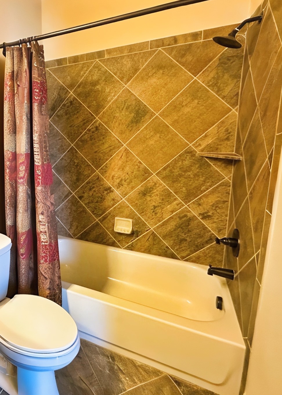 27838 Colonial Point Drive Katy, TX 77494 - Photo 22 of 28 Secondary full bath with ample storage and functionality.