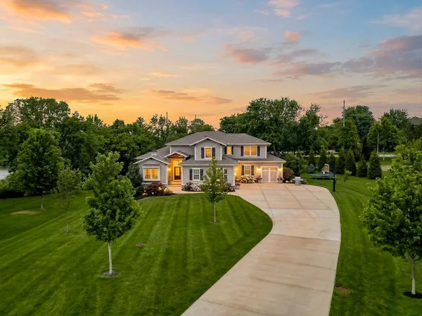 $1,450,000 | 9900 West 152nd Street, Overland Park, KS 66221