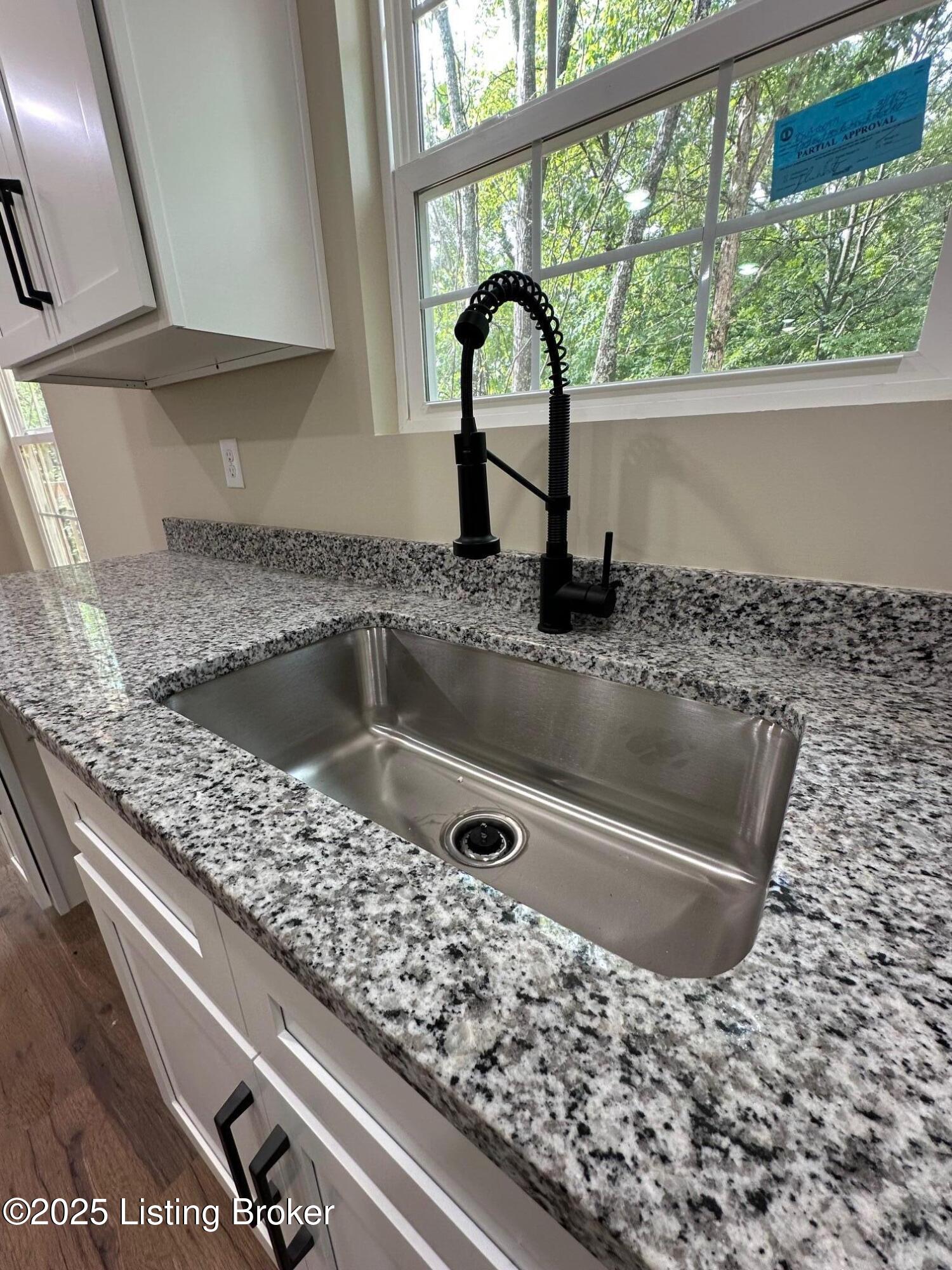 185 Rambling Ridge Road Brandenburg, KY 40108 - Photo 4 of 29 Kit sink