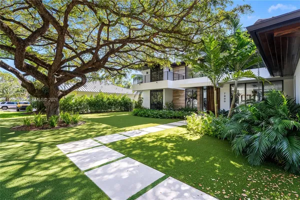 $6,495,000 | 7900 Southwest 57th Court, South Miami, FL 33143