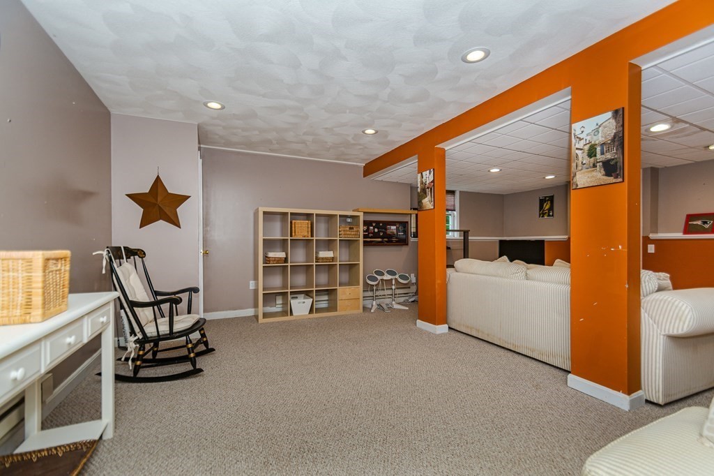 57 Autumn Road Dracut, MA 01826 - Photo 28 of 41