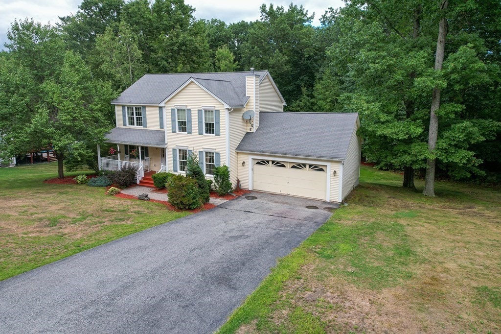 57 Autumn Road Dracut, MA 01826 - Photo 3 of 41
