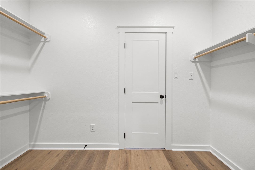 5020 Toscana Loop Bryan, TX 77802 - Photo 24 of 32 a view of room