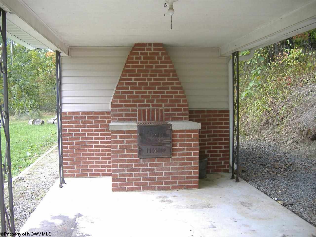 3 Rr Elkins, WV 26241 - Photo 6 of 16 Gallery Image 6