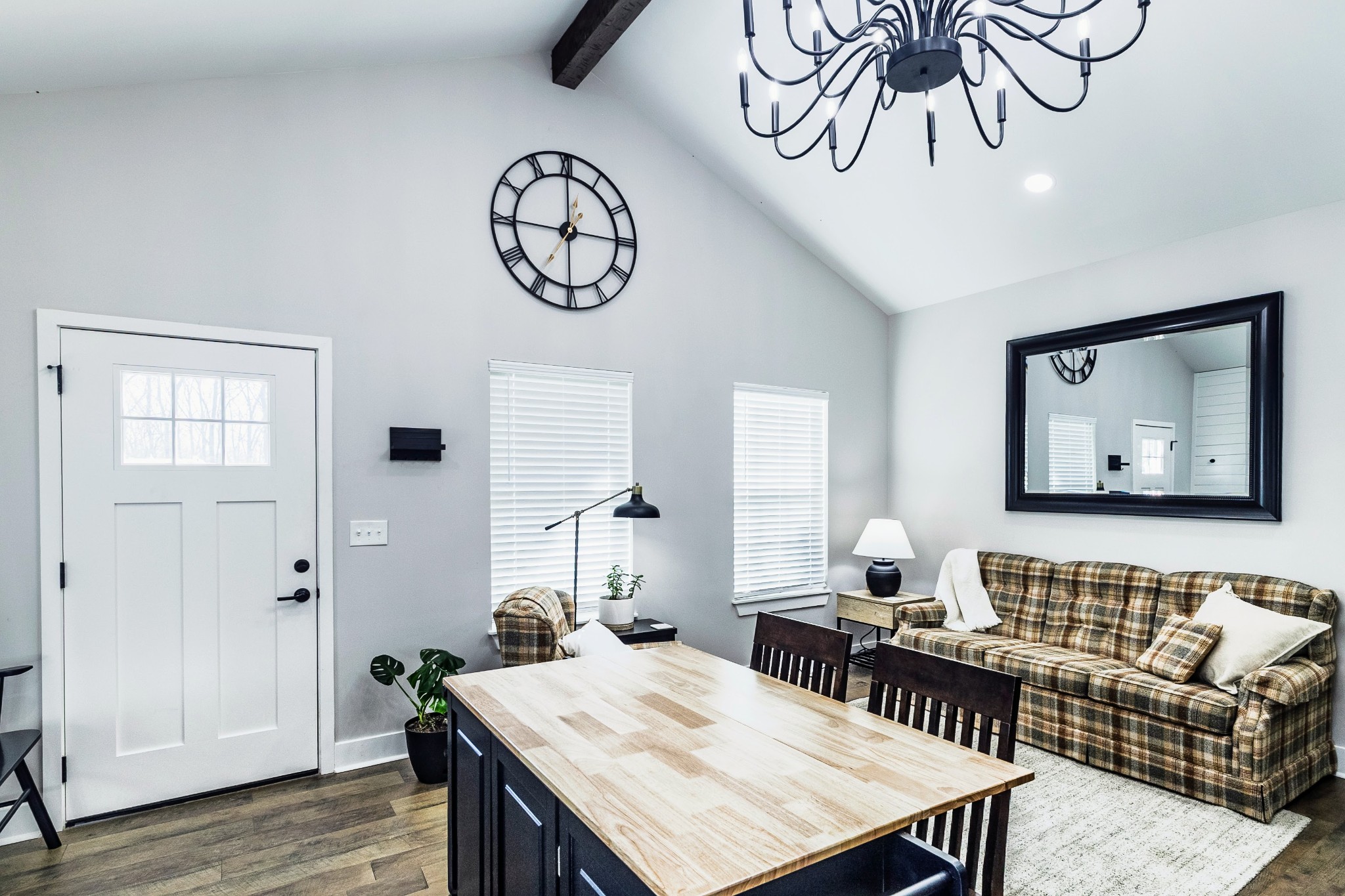 112 Wells Street Centerville, TN 37033 - Photo 9 of 22 a living room with furniture and wooden floor