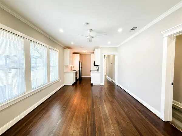 $1,800 | 4114 Junius Street, Unit B, Dallas, TX 75246