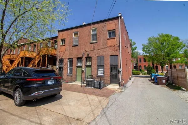 $1,100 | 2214 Cherokee Street, Unit 2, St. Louis, MO 63118