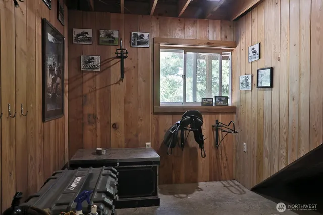a view of a closet area