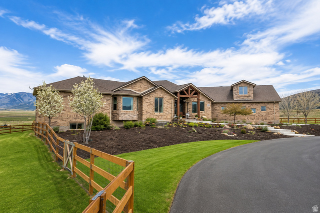3054 West Ridgeline Road Stockton, UT 84071 - Photo 3 of 67