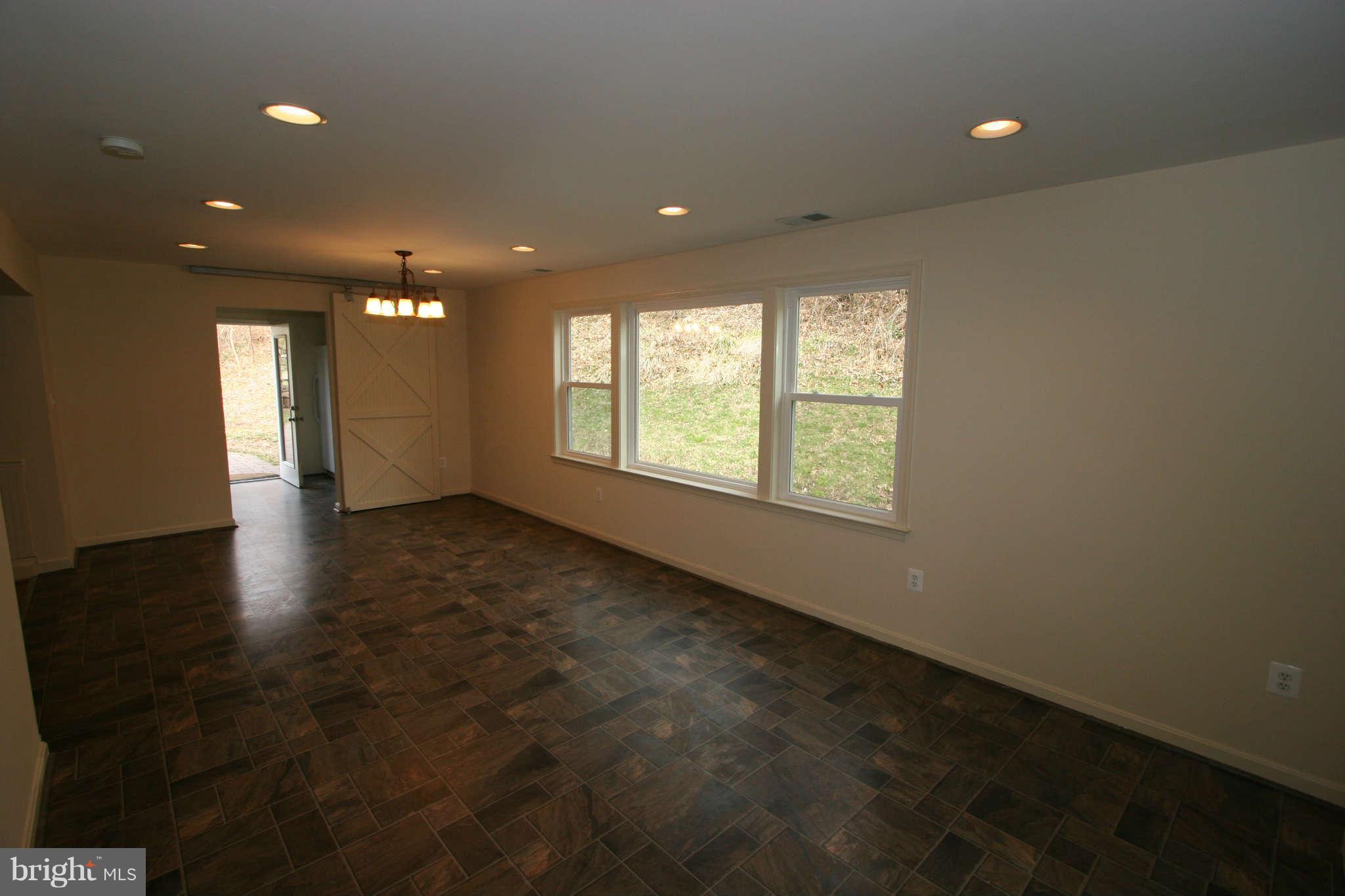 9012 Dogwood Road Windsor Mill, MD 21244 - Photo 3 of 24 Living Room