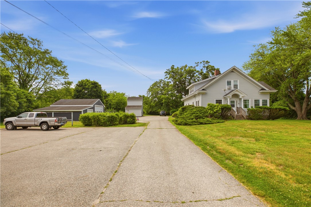 21 E Road Tiverton, RI 02878 - Photo 22 of 39