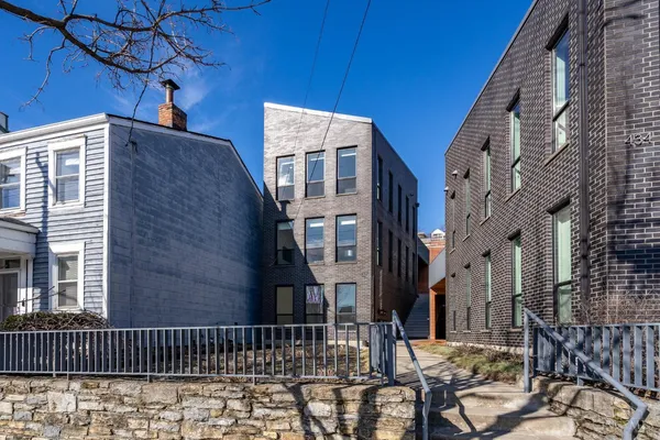$784,000 | 432 Liberty Hill, Cincinnati, OH 45202
