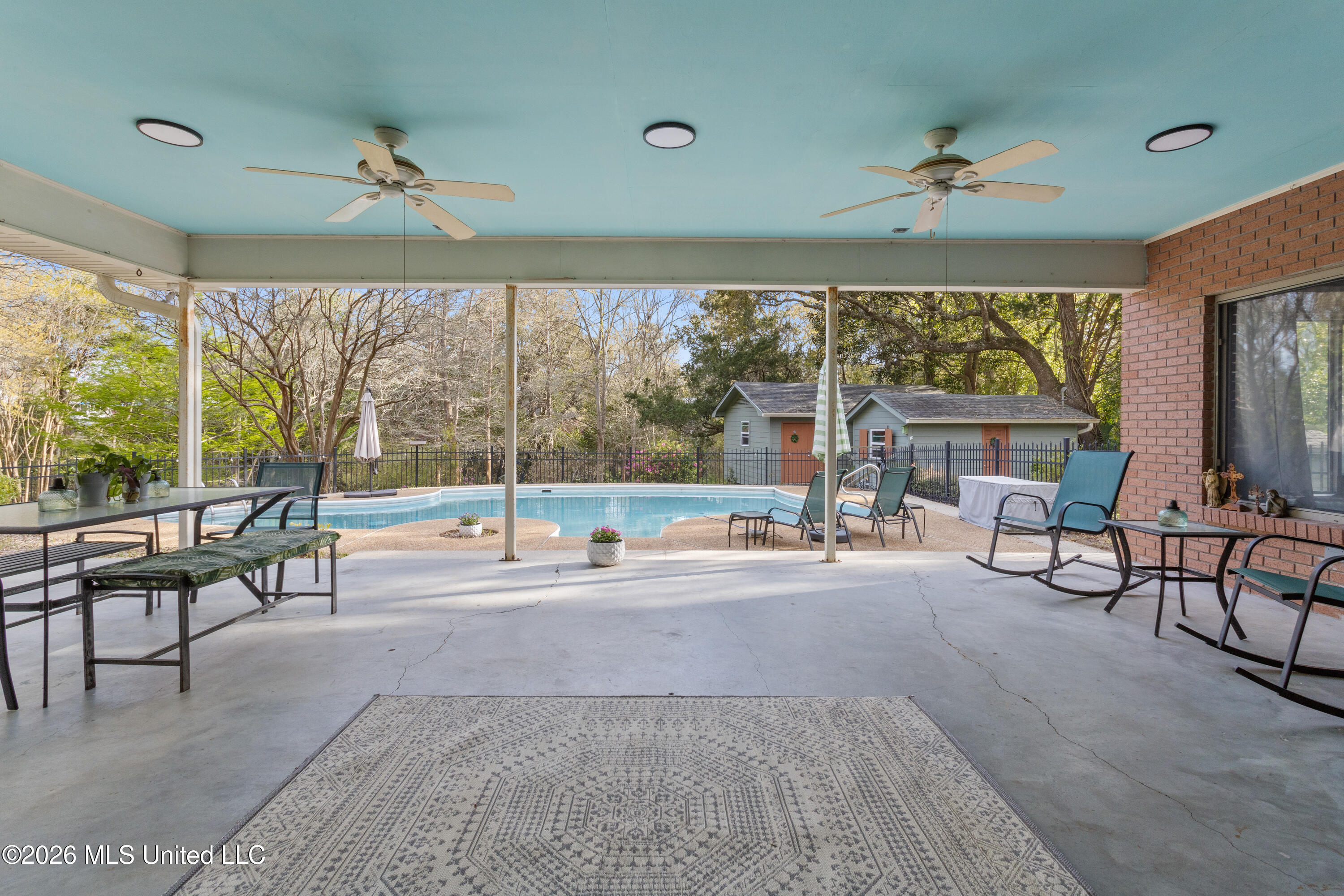 1402 Calhoun Street Ocean Springs, MS 39564 - Photo 36 of 76 Back Patio