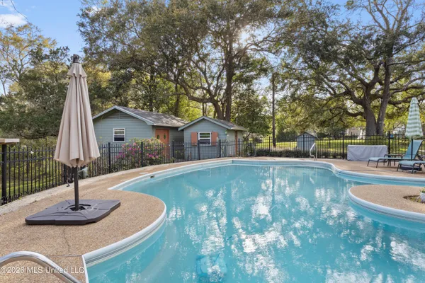 $1,125,000 | 1402 Calhoun Street, Ocean Springs, MS 39564