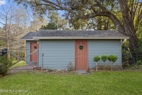 $1,125,000 | 1402 Calhoun Street, Ocean Springs, MS 39564
