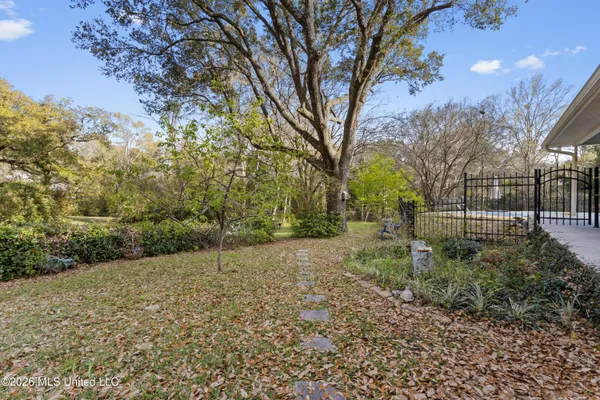$1,125,000 | 1402 Calhoun Street, Ocean Springs, MS 39564