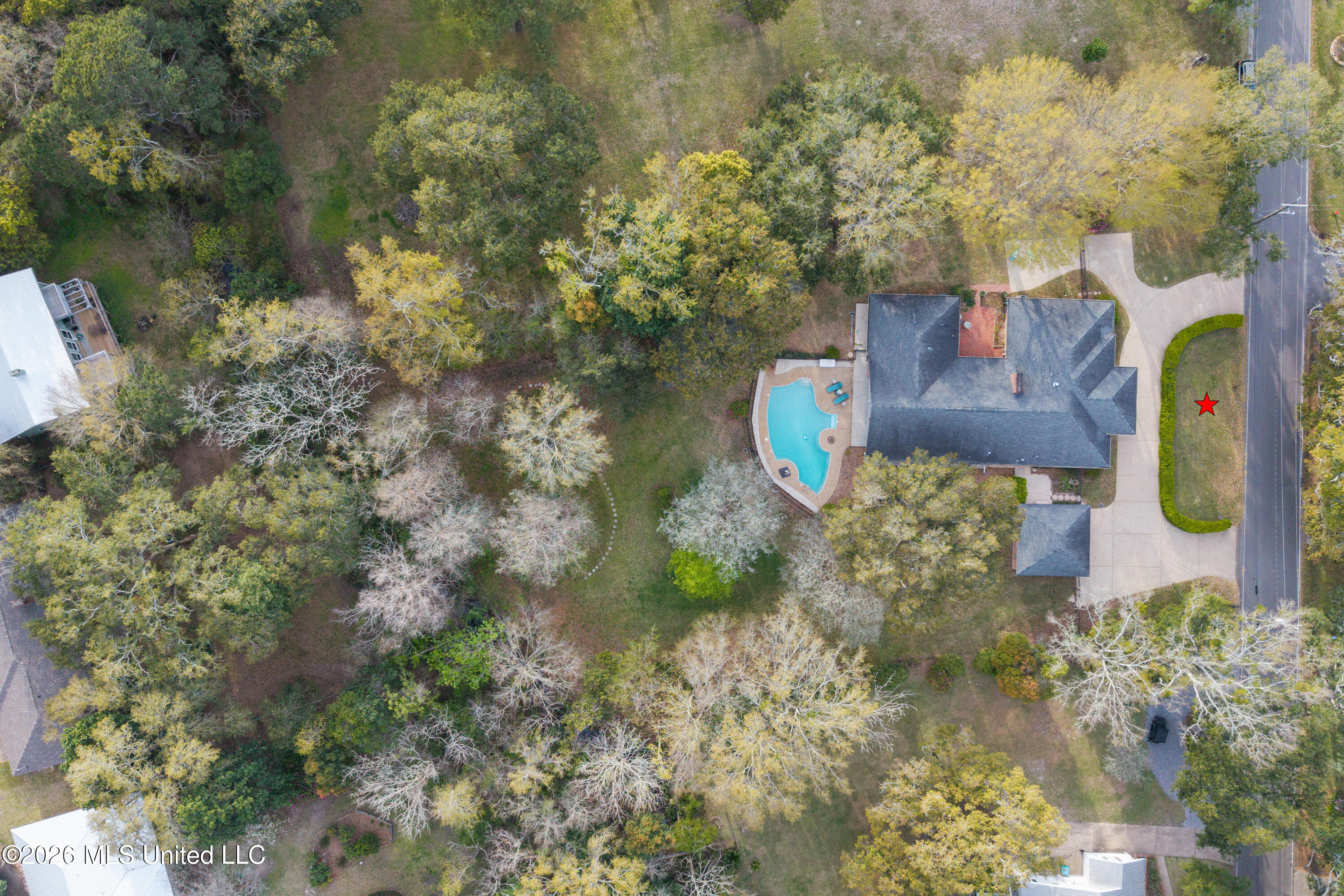 1402 Calhoun Street Ocean Springs, MS 39564 - Photo 68 of 76 Beautiful Home