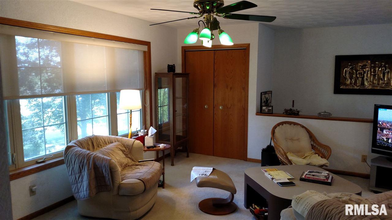 6589 Bass Road Manito, IL 61546 - Photo 15 of 36 Gallery Image 15