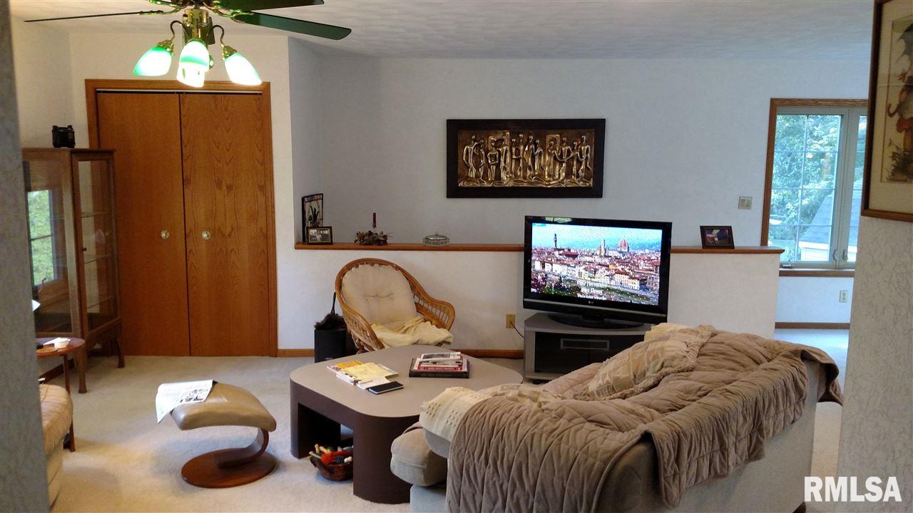 6589 Bass Road Manito, IL 61546 - Photo 16 of 36 Gallery Image 16