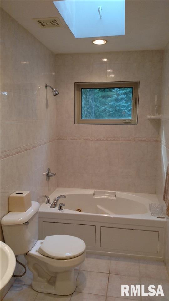6589 Bass Road Manito, IL 61546 - Photo 20 of 36 Gallery Image 20