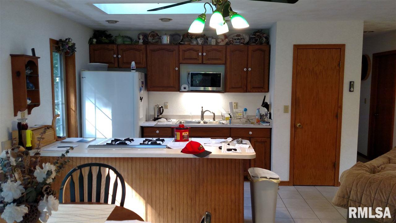 6589 Bass Road Manito, IL 61546 - Photo 10 of 36 Gallery Image 10