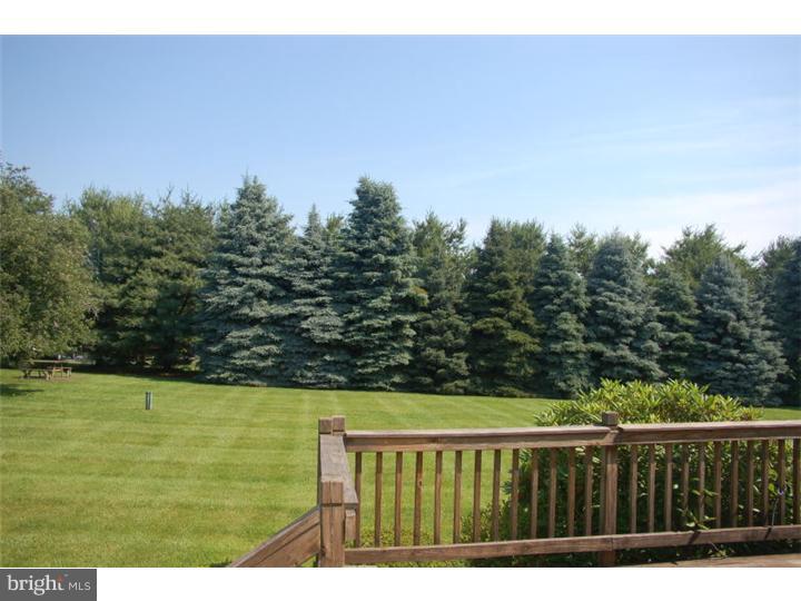 647 East Reeceville Road Coatesville, PA 19320 - Photo 2 of 21