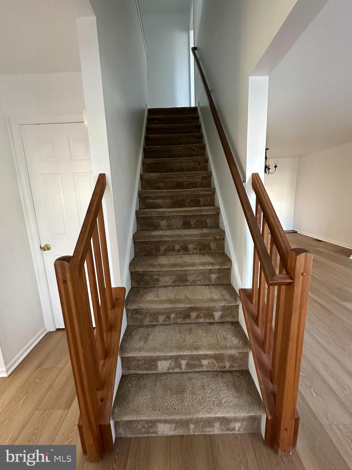 101 Coventry Way Mount Laurel, NJ 08054 - Photo 13 of 31 a view of entryway