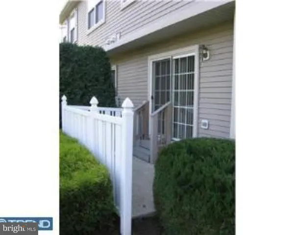 $2,600 | 101 Coventry Way, Mount Laurel, NJ 08054