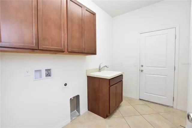 $2,160 | 8862 Conway Road, Polk City, FL 33868