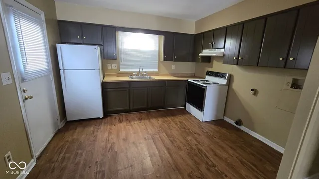 $299,900 | 102 South Bradner Avenue, Marion, IN 46952