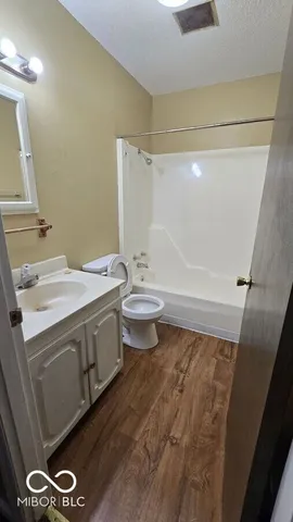 $299,900 | 102 South Bradner Avenue, Marion, IN 46952