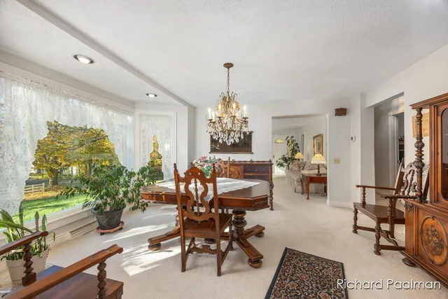 $575,000 | 7472 84th Street Southeast, Caledonia, MI 49316