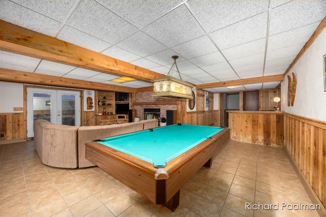 $575,000 | 7472 84th Street Southeast, Caledonia, MI 49316