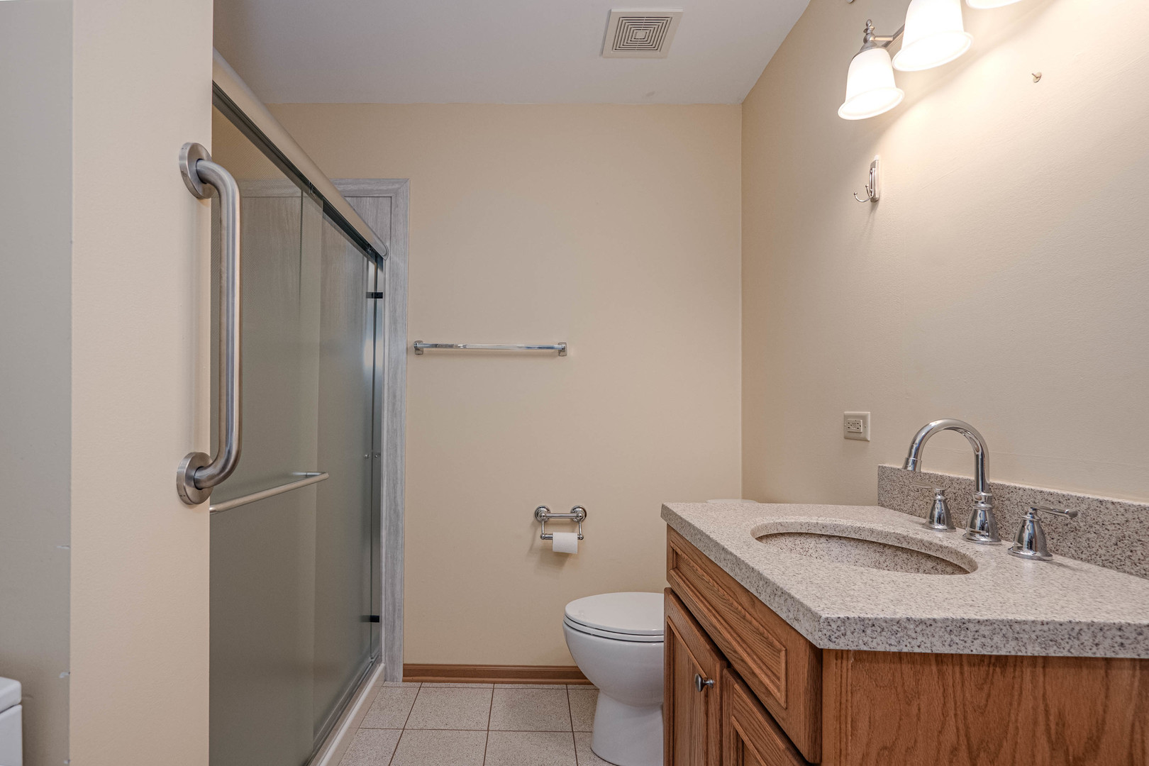801 North McLean Boulevard, Unit 320 Elgin, IL 60123 - Photo 11 of 38